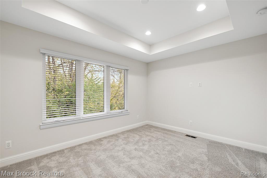 7464 Gramercy Circle, 19, West Bloomfield, MI — Photo 39