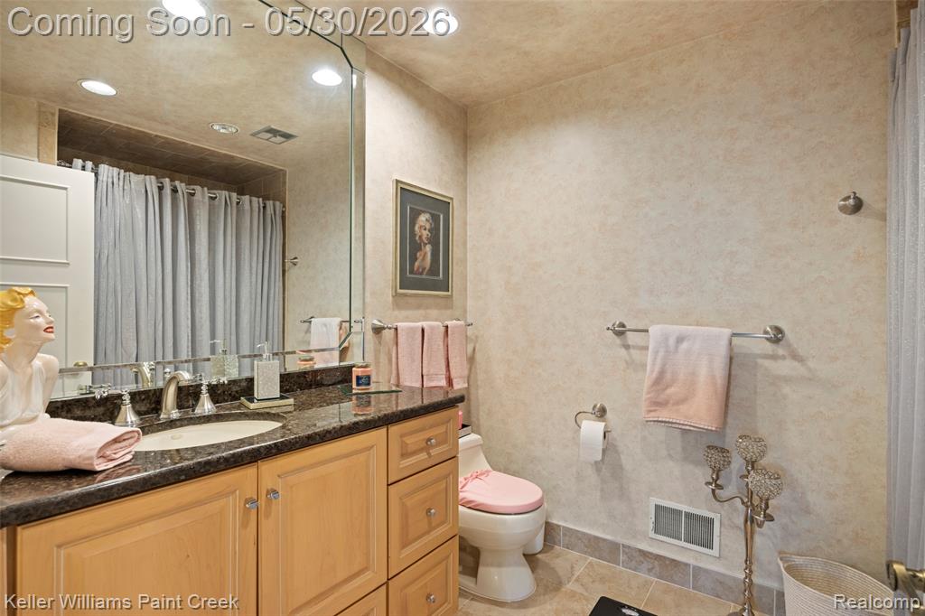 38880 Sahr Court, Clinton Twp, MI 48038 — Photo 33
