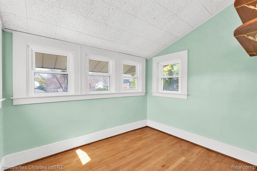 418 S Maple Avenue, Royal Oak, MI 48067 — Photo 25