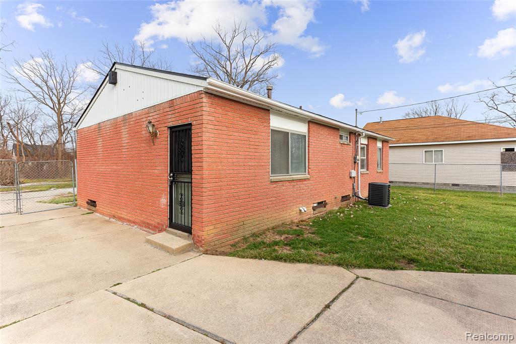 3579 Ash Street, Inkster, MI 48141 — Photo 21