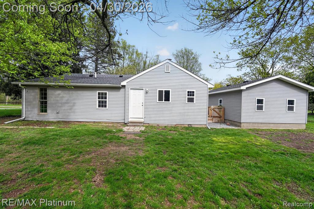 2417 Howald Avenue, Flint, MI 48504 — Photo 34