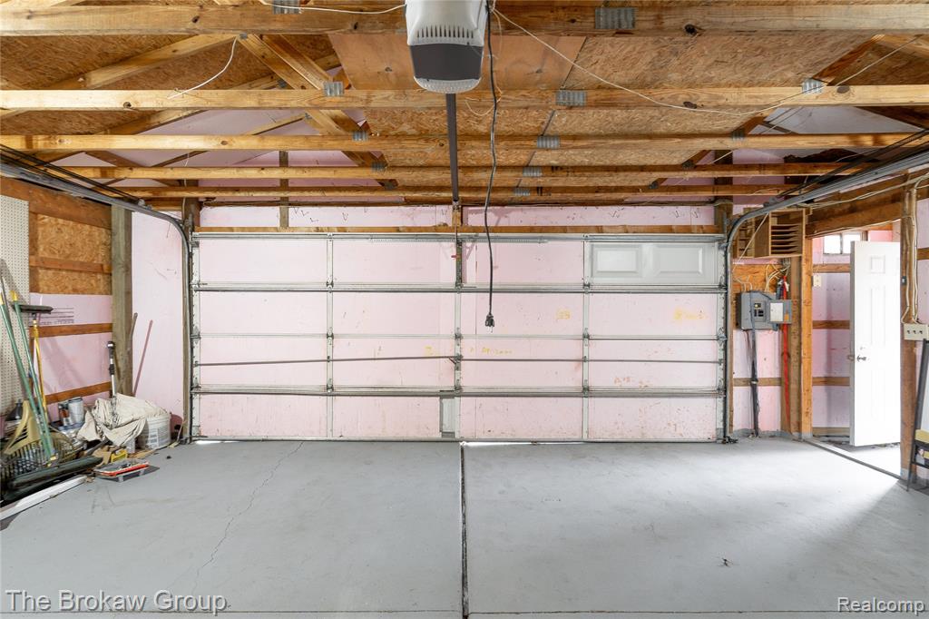 736 N Main Street, Almont, MI 48003 — Photo 49