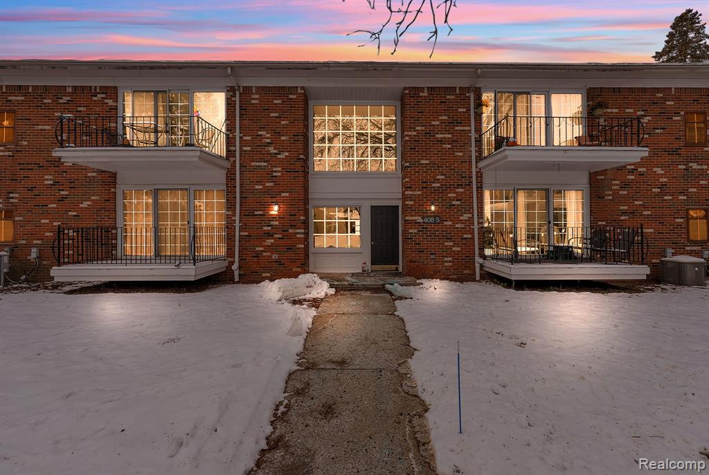 408 Fox Hills #A5 Drive S, Bloomfield Hills, MI 48304 — Photo 30