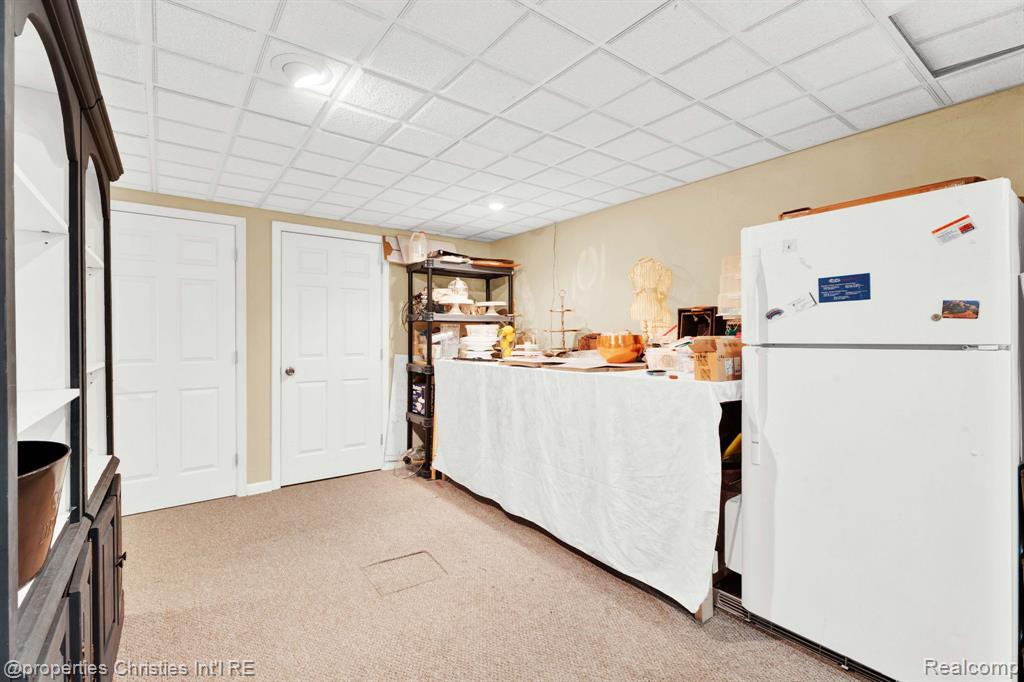 8410 S Shore Drive, Clarkston, MI 48348 — Photo 28