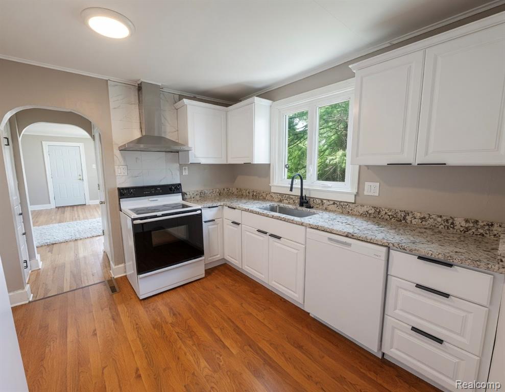 93 Omar Street, Pontiac, MI 48342 — Photo 4
