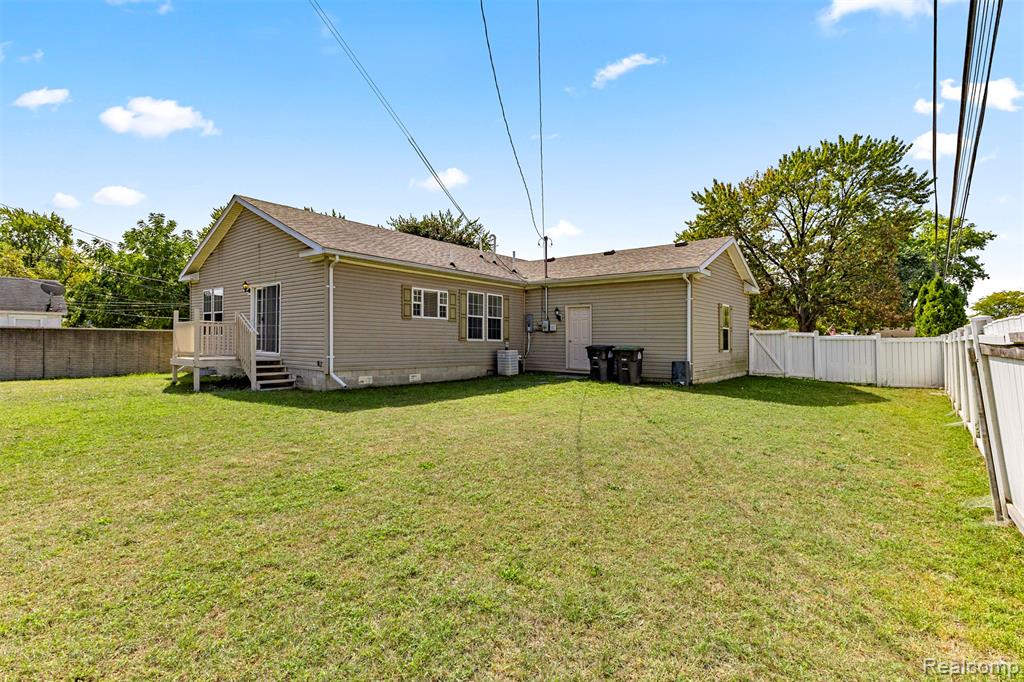 5835 Weddel Street, Taylor, MI — Photo 29