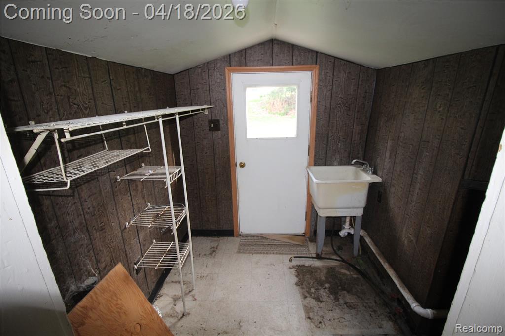 120 E Lafayette Street, Milford, MI 48381 — Photo 8