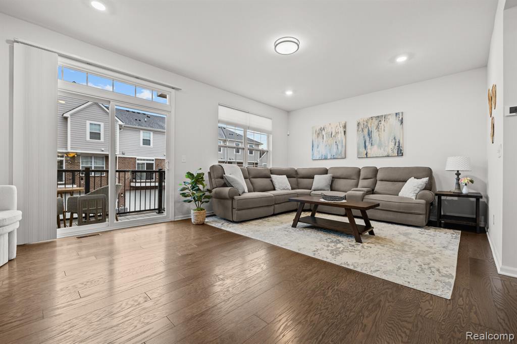 49693 Lantern Way, Canton, MI 48188 — Photo 6