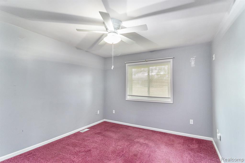 7453 Country Meadow Drive, Swartz Creek, MI 48473 — Photo 12