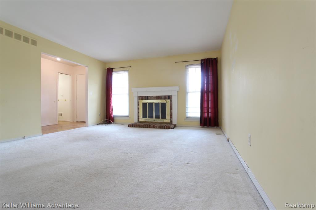42193 Pellston Drive, Northville, MI 48167 — Photo 4