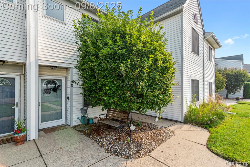 48 Rosebud Lane, Mount Clemens, MI 48043 — Photo 2