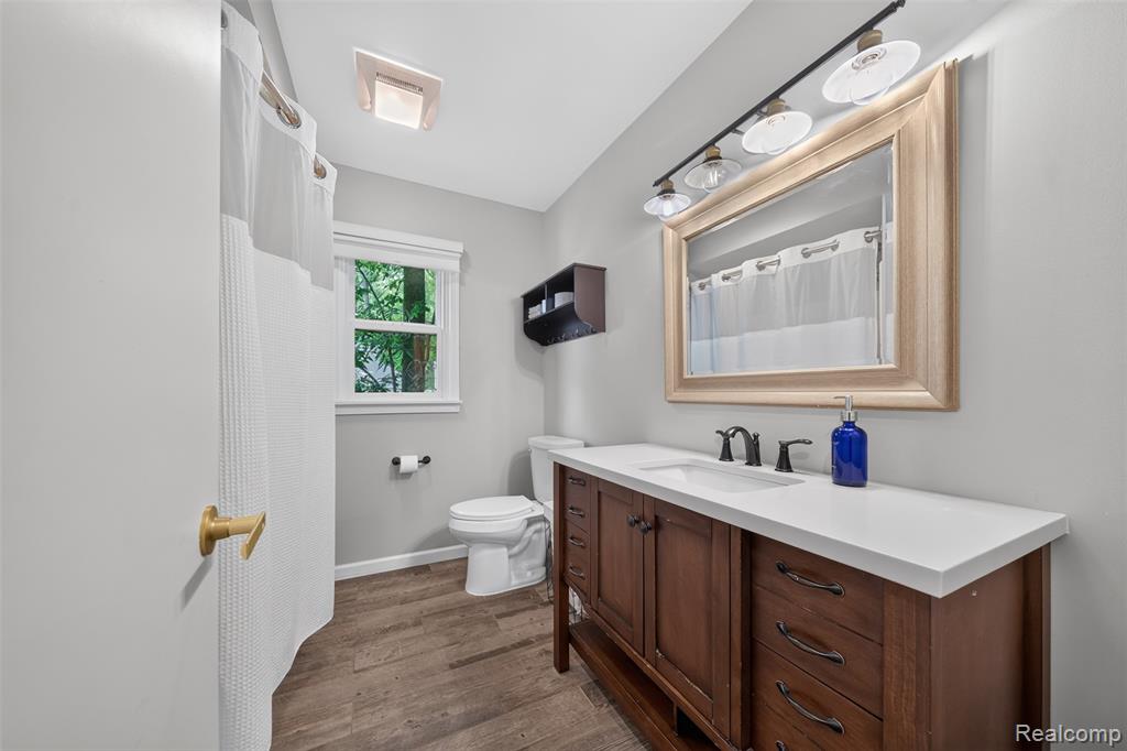 6713 Aurora Drive, Troy, MI 48098 — Photo 56