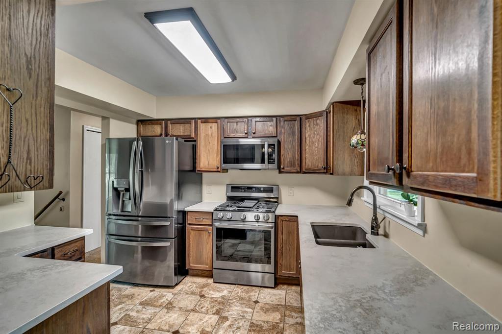 3685 N Mill Road, Dryden, MI 48428 — Photo 15