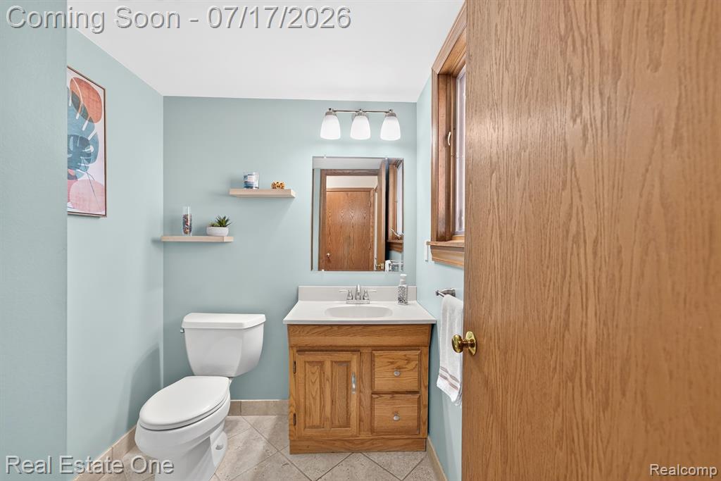 47380 Savannah Drive, Macomb, MI 48044 — Photo 9