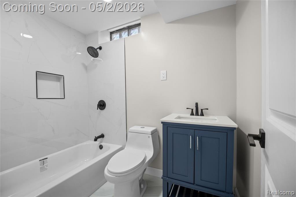 5 Snow Court, Dearborn, MI 48124 — Photo 22
