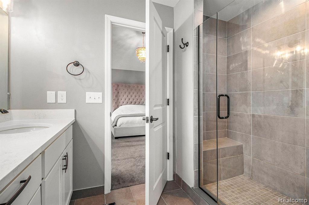 6372 HAWTHORNE Avenue, Ypsilanti, MI 48197 — Photo 13