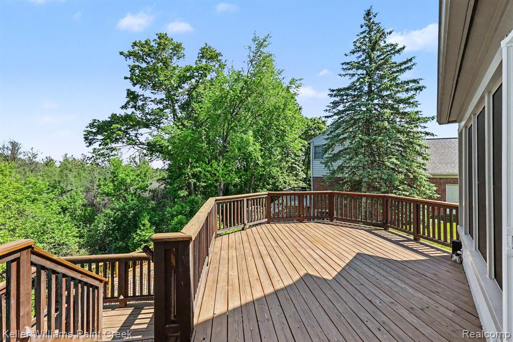 1432 Oakmont Court, Lake Orion, MI 48362 — Photo 26