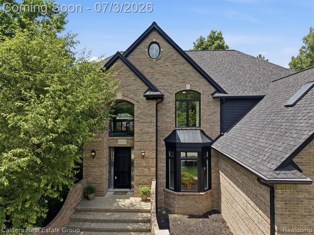 56015 Parkview Drive, Utica, MI 48316 — Photo 12