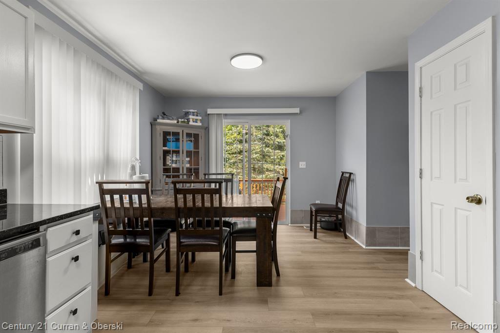 3880 BRIGHTON Lane, Canton, MI 48188 — Photo 20