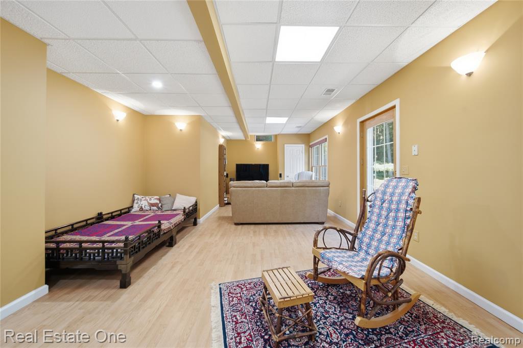 8450 Merrill Road, Whitmore Lake, MI 48189 — Photo 37