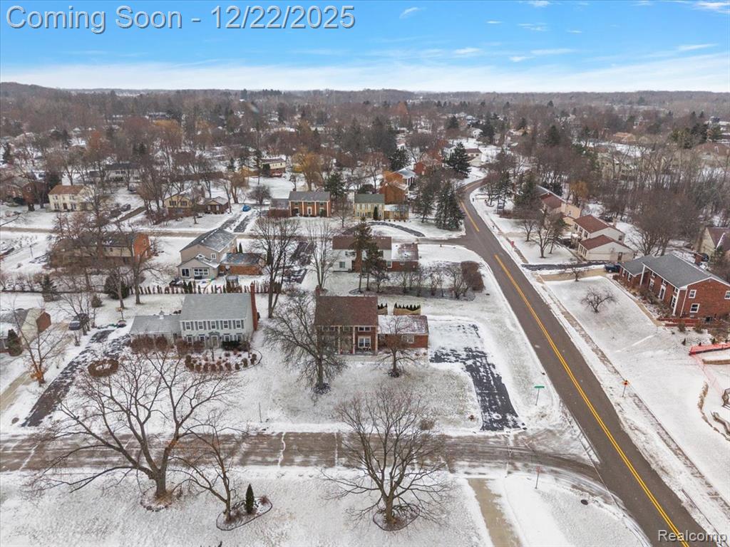 4250 Greenstown Drive, West Bloomfield, MI 48323 — Photo 10