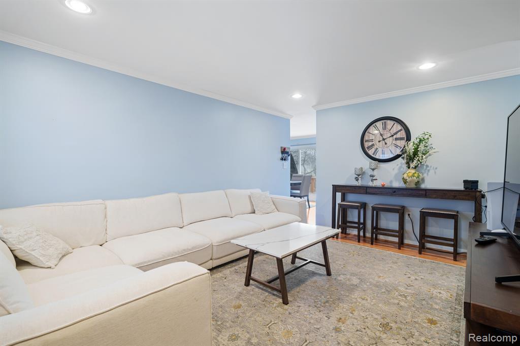 41316 Paign Drive, Sterling Heights, MI 48313 — Photo 4