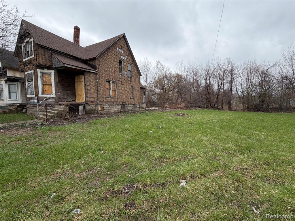 2540 W Forest Avenue - Photo 5