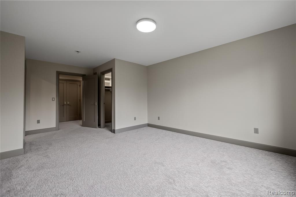 3824 Poppleton Court, Troy, MI 48084 — Photo 30