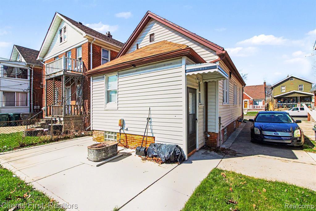 5210 Middlesex Street, Dearborn, MI 48126 — Photo 24