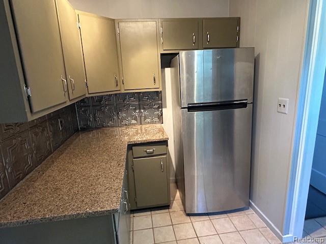 809 N DORCHESTER Avenue, Royal Oak, MI 48067 — Photo 6
