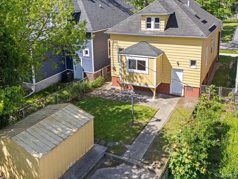 4498 Fischer Street, Detroit, MI 48214 — Photo 36
