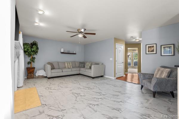 8363 Sherwood Drive, Grand Blanc, MI 48439 — Photo 11