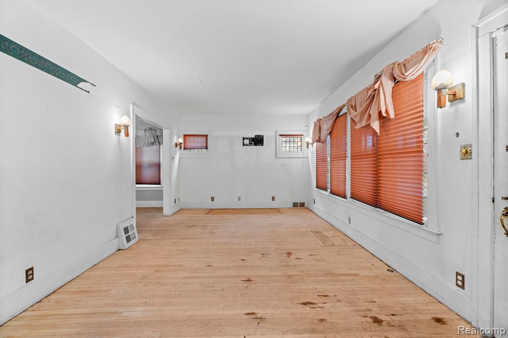 4819 THREE MILE Drive, Detroit, MI 48224 — Photo 15