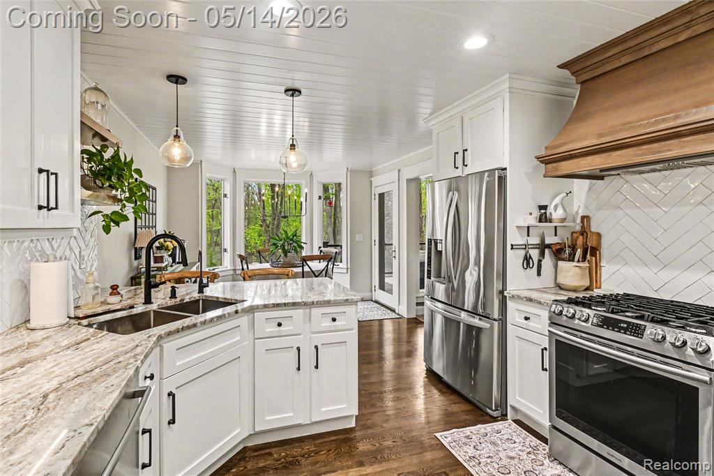 1263 Victoria Lane, Fenton, MI 48430 — Photo 9