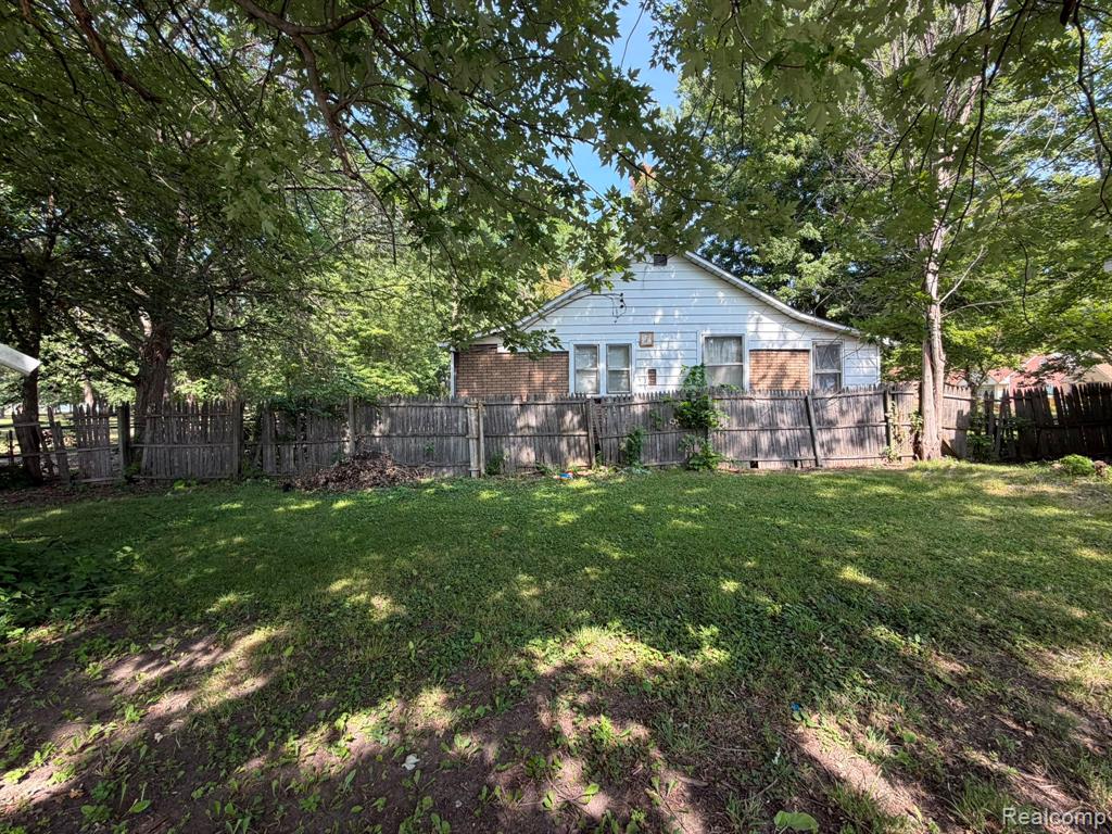5629 Gateshead Street, Grosse Pointe, MI 48236 — Photo 20