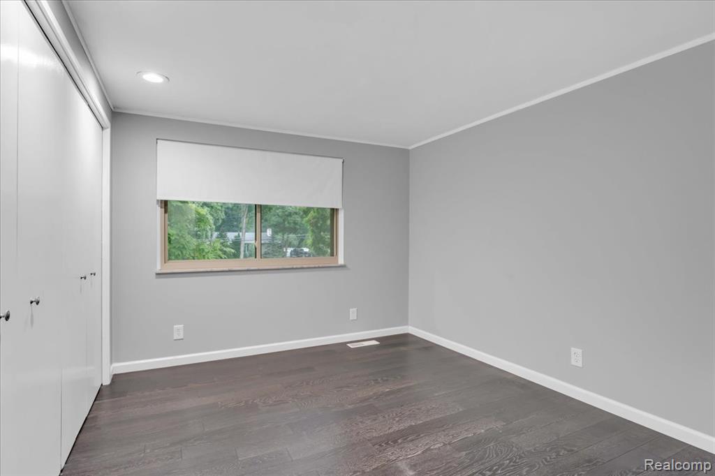 6016 Plantation Drive, Grand Blanc, MI 48439 — Photo 33