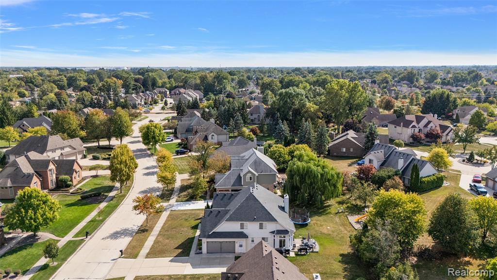 43187 Vintners Place Drive, Sterling Heights, MI 48314 — Photo 46