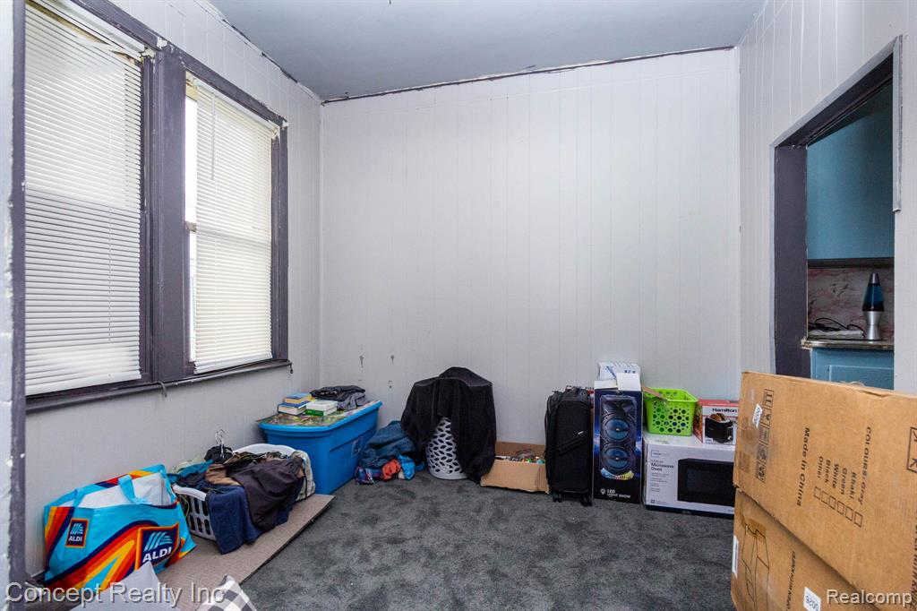 957 Park Avenue, Lincoln Park, MI 48146 — Photo 8