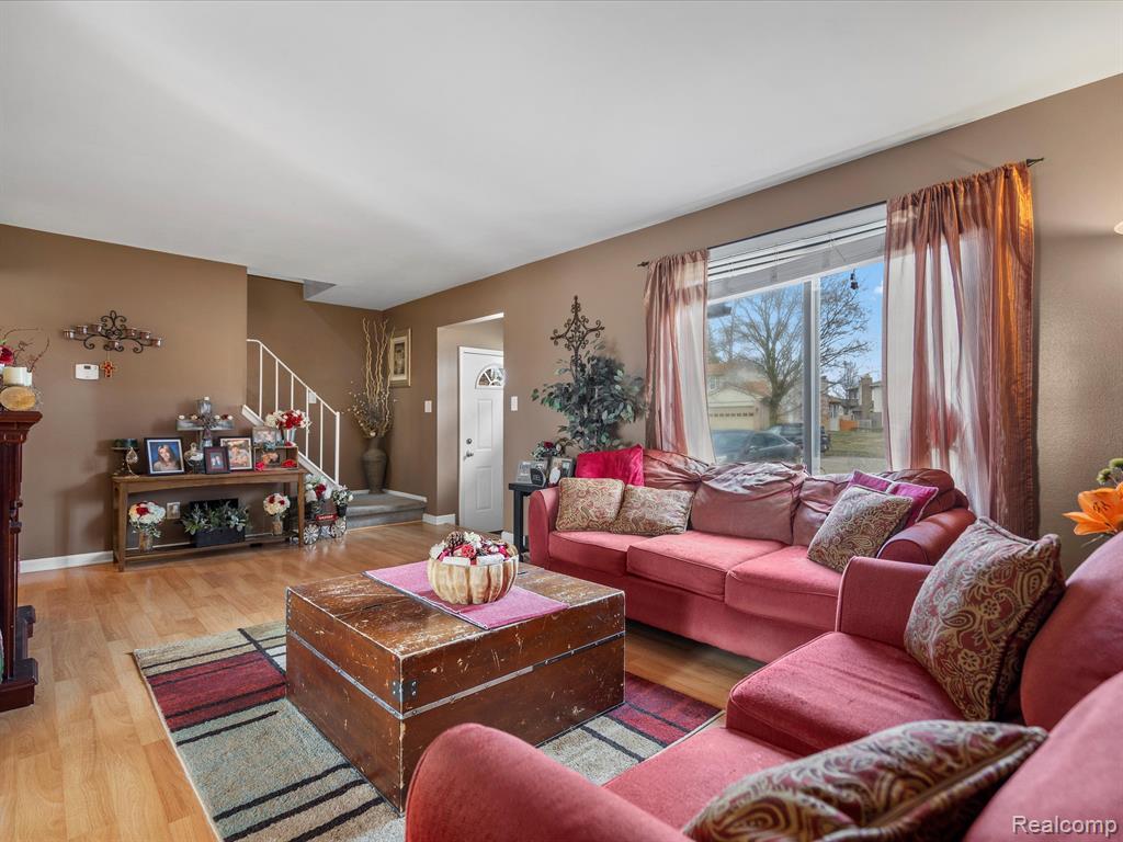 4872 LORE Drive, Waterford, MI 48329 — Photo 7