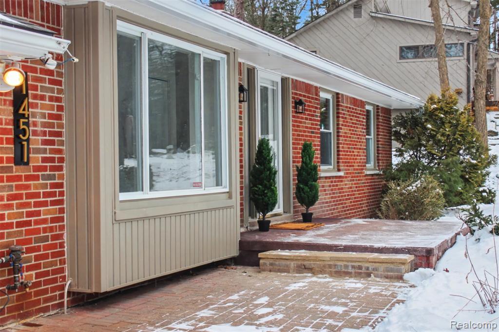 1451 Blue Heron Drive, Highland, MI — Photo 2