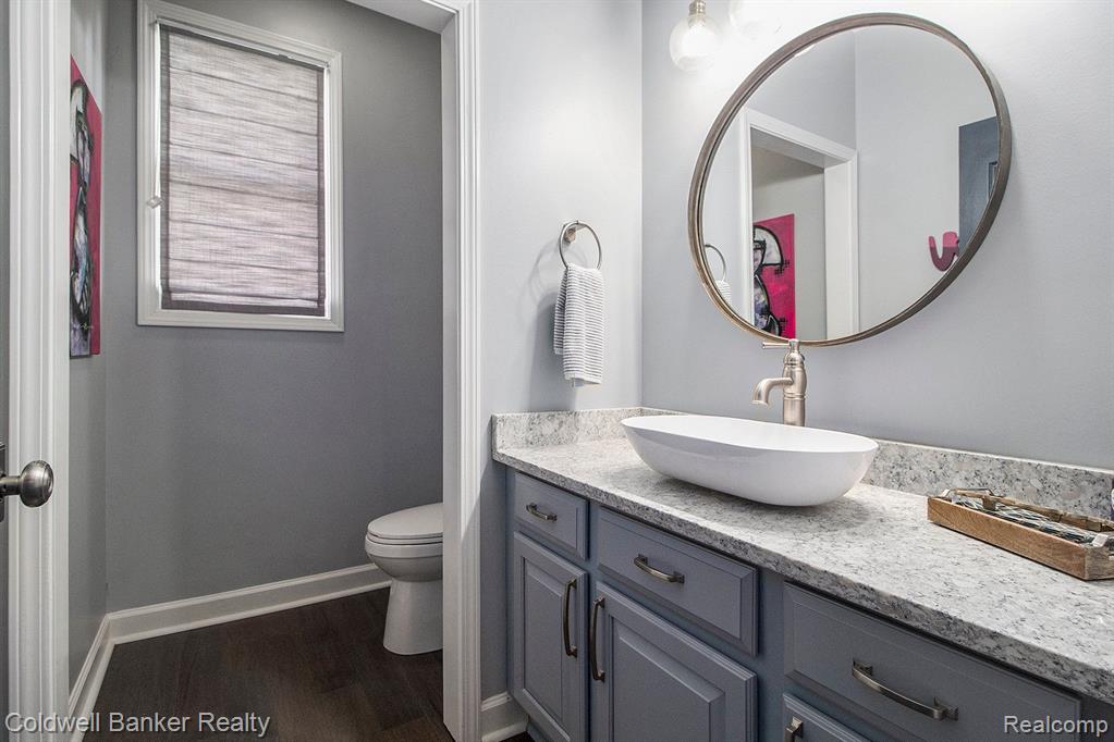 17301 OAK HILL Drive, Northville, MI 48168 — Photo 24