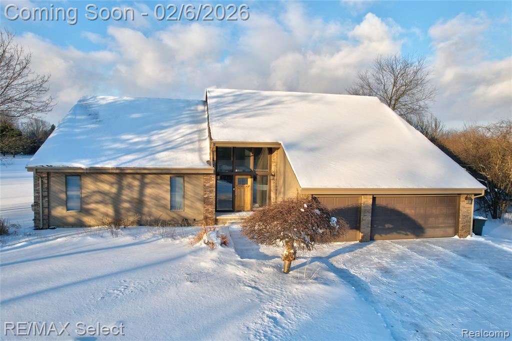 5031 McCandlish Road, Grand Blanc, MI 48439 — front exterior