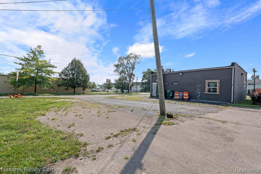 743 Auburn Avenue, Pontiac, MI 48342 — Photo 5