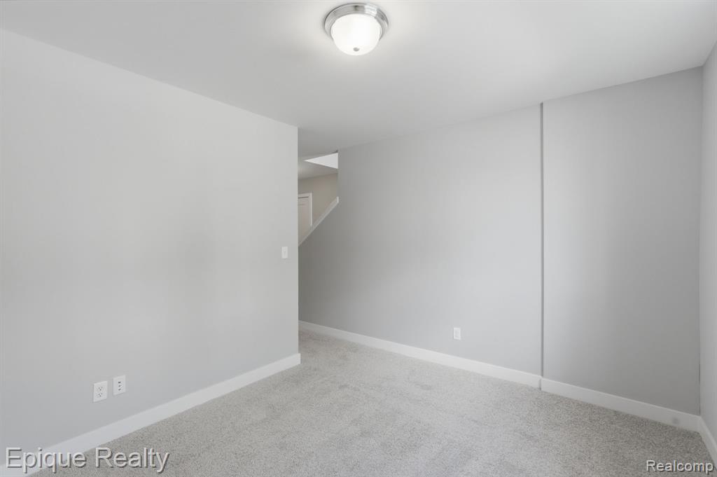 25558 Grandview Lane, 38, Novi, MI — Photo 10