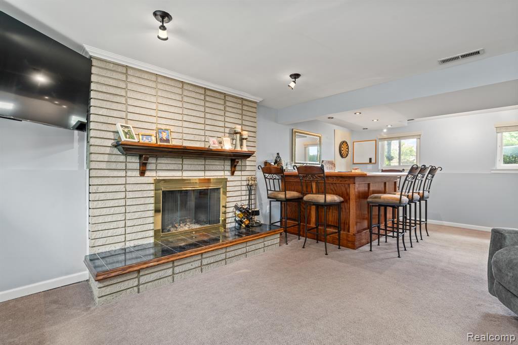 43057 Bond Court, Sterling Heights, MI 48313 — Photo 44