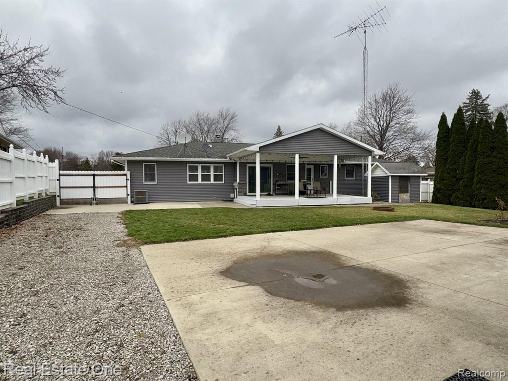 7075 YARMY Drive, Swartz Creek, MI 48473 — Photo 24