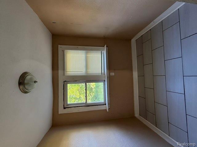 14975 Stansbury Street - Photo 5
