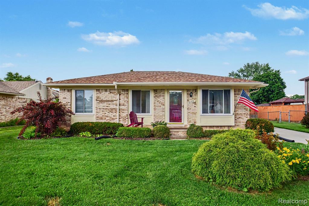 40518 William Drive, Clinton Twp, MI 48038 — front exterior