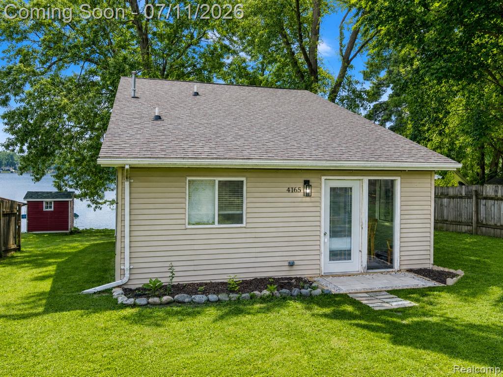 4165 Highcrest Drive, Brighton, MI 48116 — Photo 8