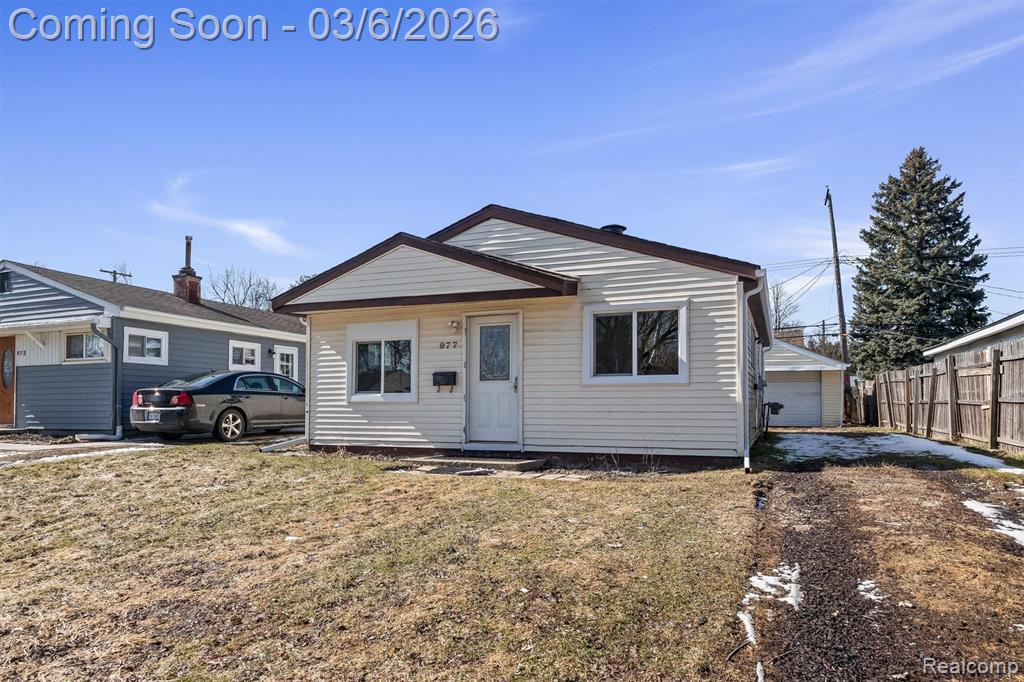 977 Kettering Avenue, Pontiac, MI 48340 — Photo 2